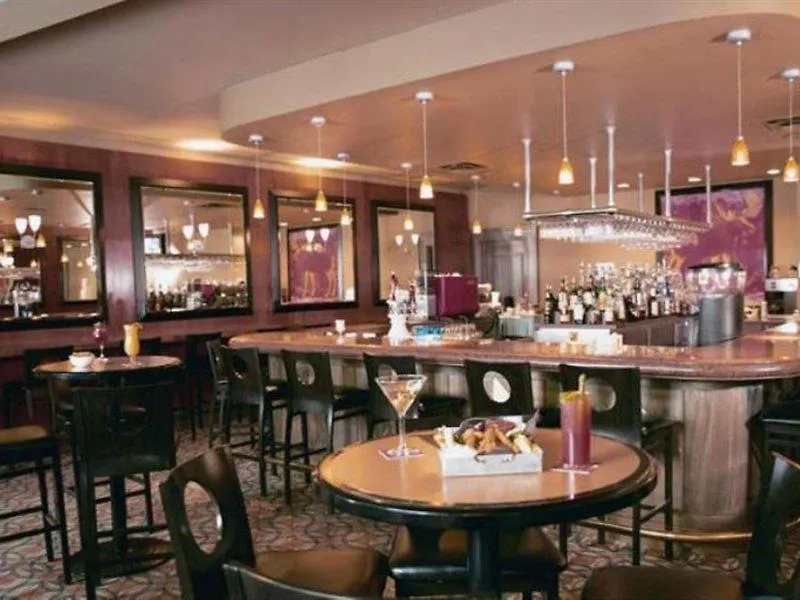 Doubletree By Hilton Calgary North Hotel
